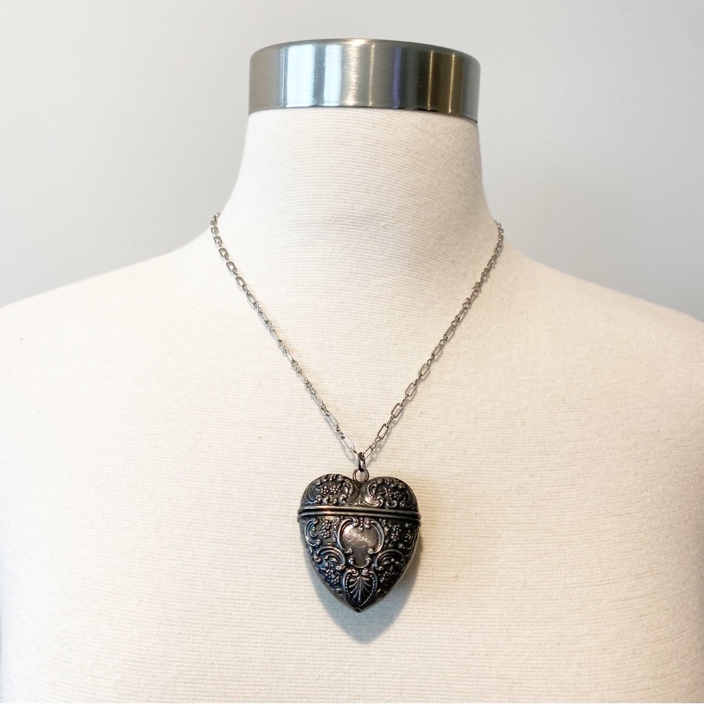 695 Vintage D Skeets Navajo Native American Sterling Silver Heart Pendant with D